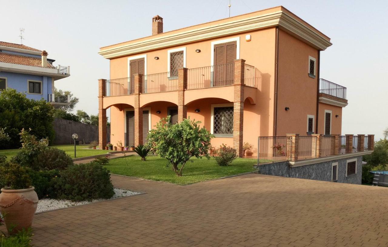 Villa Feluchia Tra Il Mare E Il Vulcano Acireale Extérieur photo