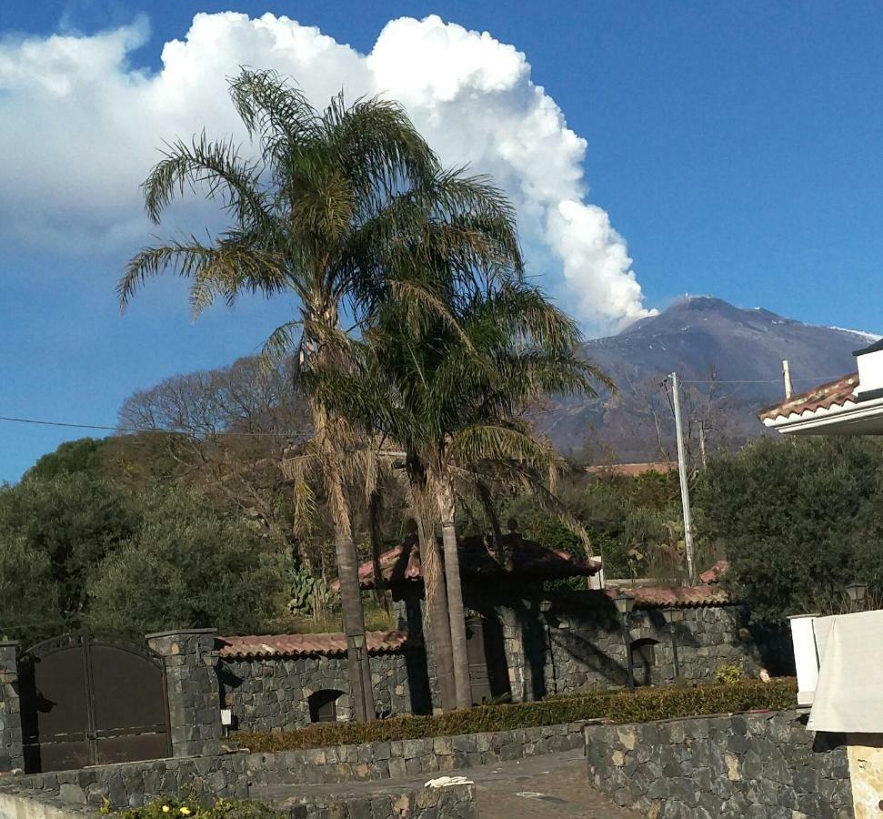 Villa Feluchia Tra Il Mare E Il Vulcano Acireale Extérieur photo